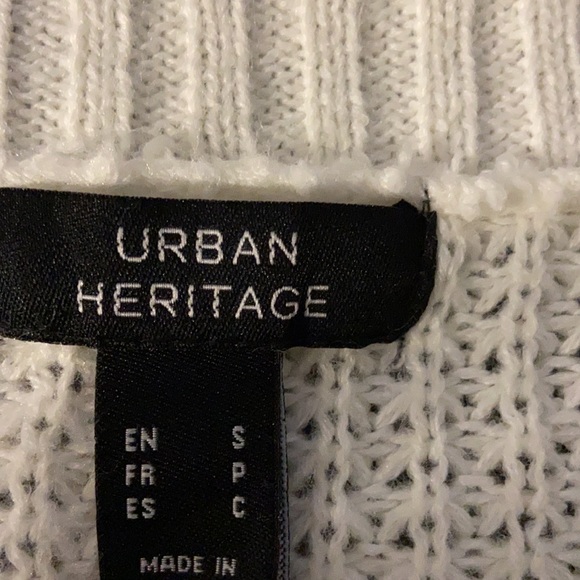 White knitted cropped long tee - Picture 2 of 2